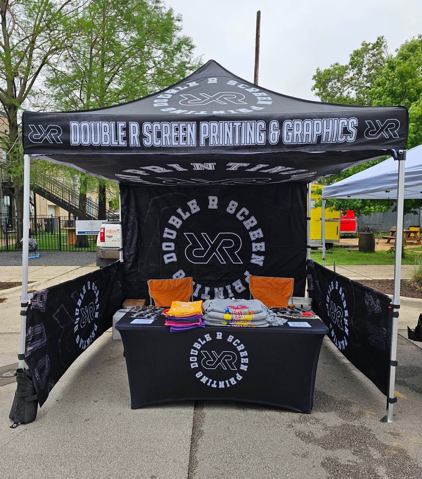 Custom Tents, Banners, Flags & More | Double R Screen Printing